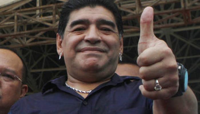 Maradona vuelve a ser noticia