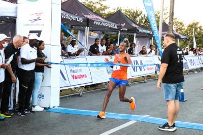 Etiopía y Cuba brillan en la IV Maratón de Varadero